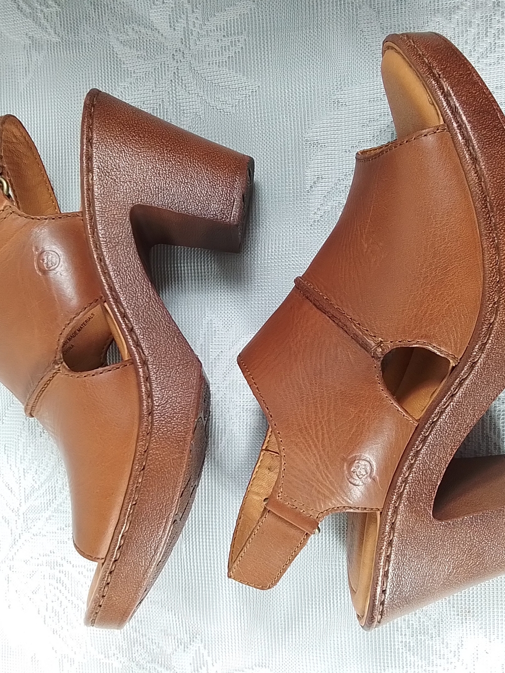 Born light brown leather slingback heeled sandals - Picture 8 of 13